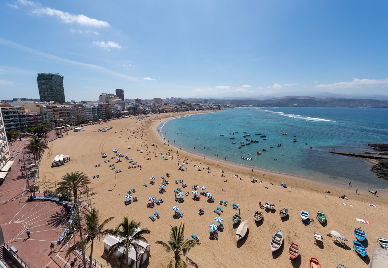 Casa en Las Palmas de Gran Canaria - Nuevo y moderno con vistas laterales a la playa