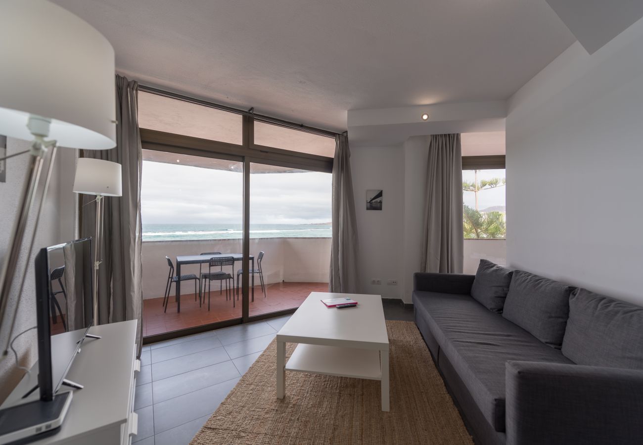 Casa en Las Palmas de Gran Canaria - Vista Dorada al mar balcón-Wifi By Canariasgetaway 