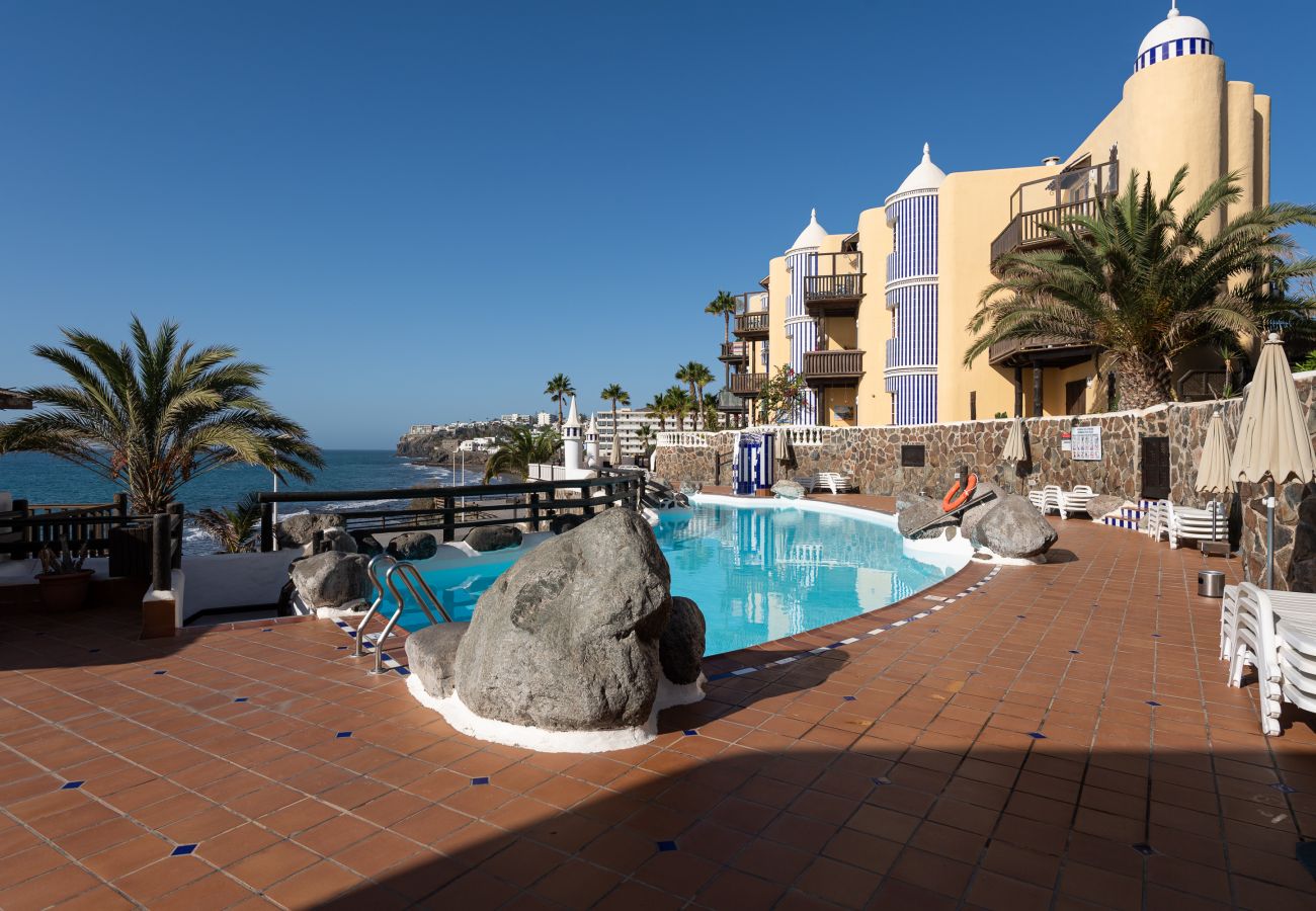 Casa en Bahia Feliz - Cute next to beach & pool- P27 By CanariasGetaway 