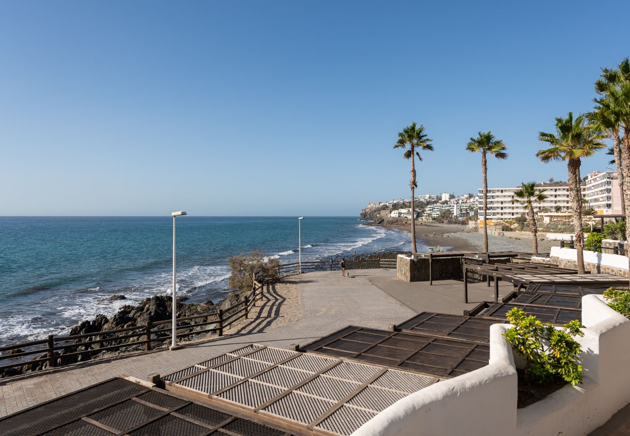Casa en Bahia Feliz - Cute next to beach & pool- P27 By CanariasGetaway 