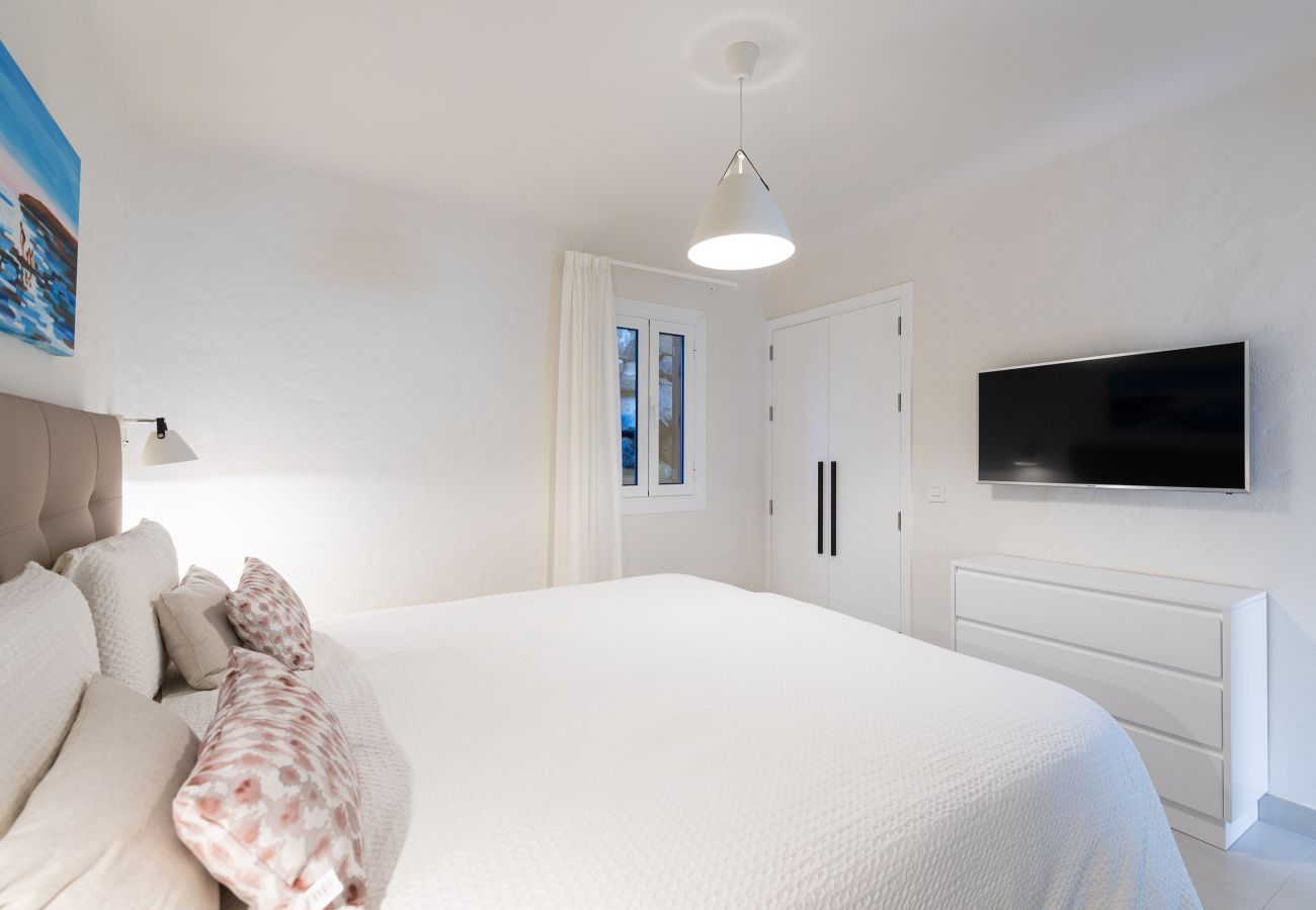 Casa en Bahia Feliz - Cute next to beach & pool- P27 By CanariasGetaway 