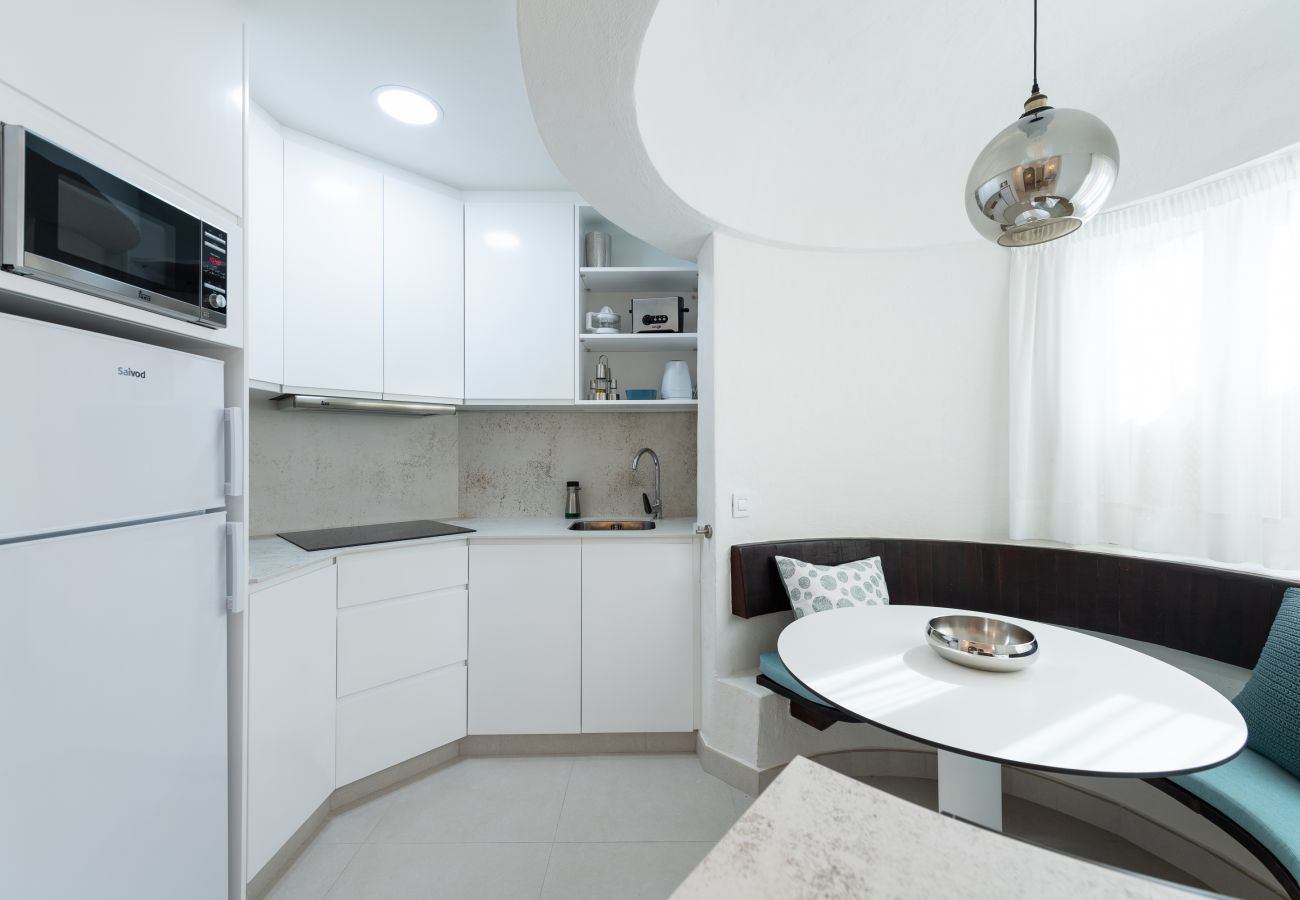 Casa en Bahia Feliz - Cute next to beach & pool- P27 By CanariasGetaway 