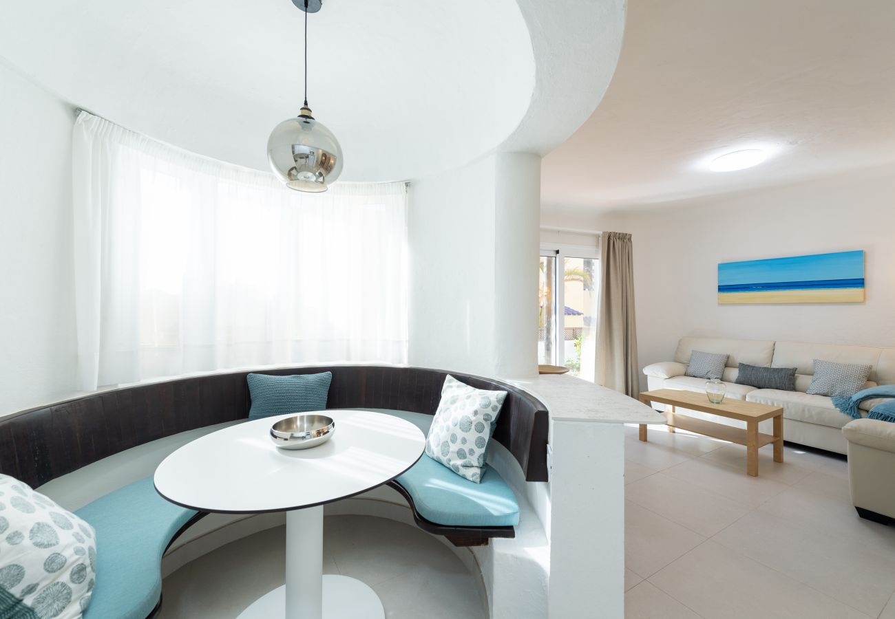 Casa en Bahia Feliz - Cute next to beach & pool- P27 By CanariasGetaway 