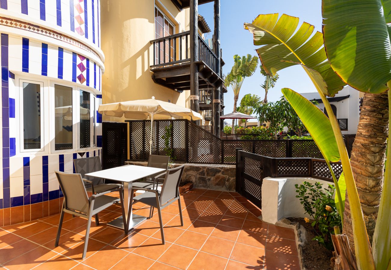 Casa en Bahia Feliz - Cute next to beach & pool- P27 By CanariasGetaway 