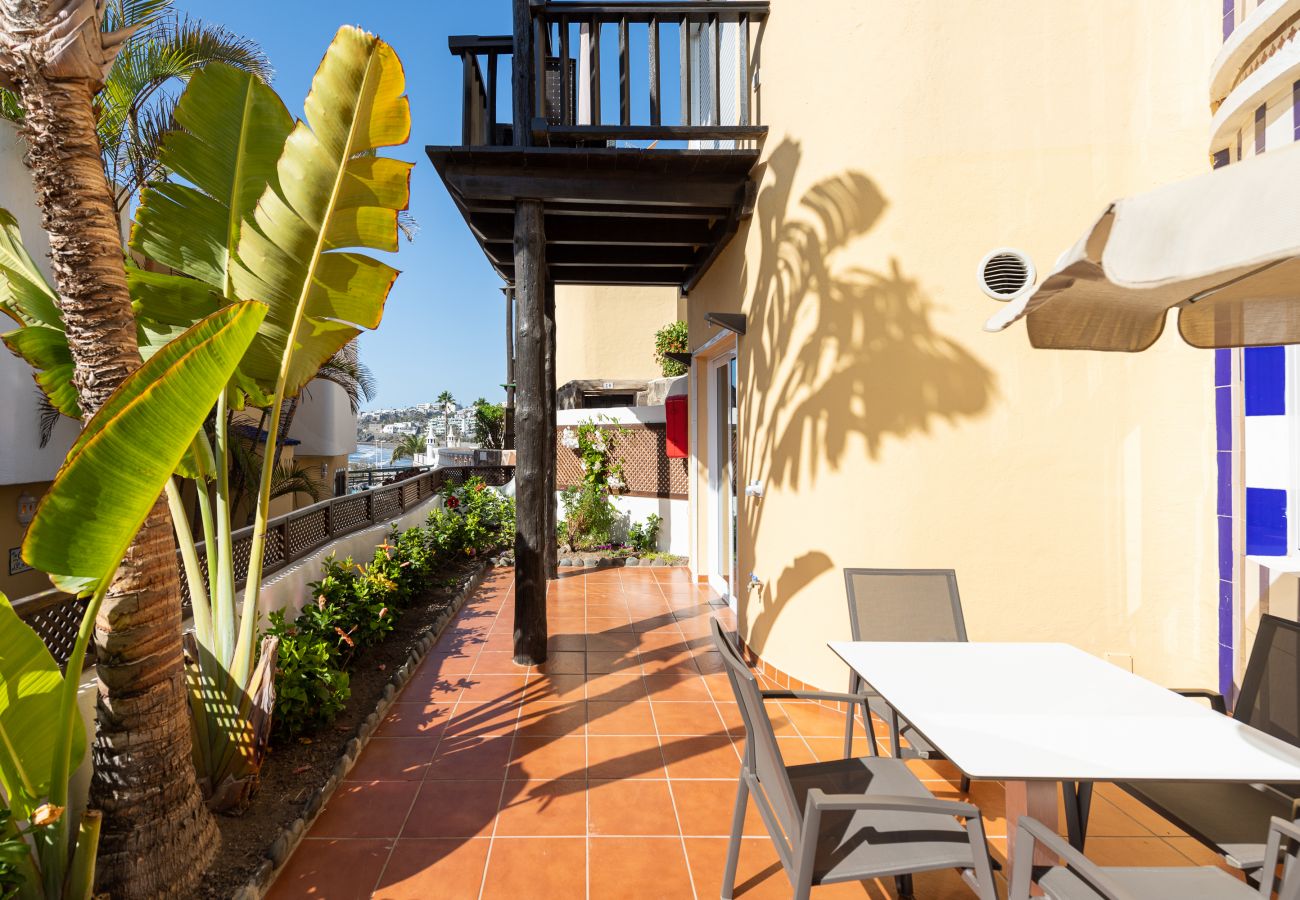Casa en Bahia Feliz - Cute next to beach & pool- P27 By CanariasGetaway 