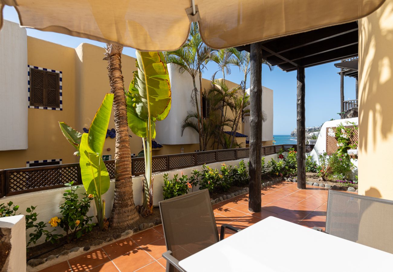 Casa en Bahia Feliz - Cute next to beach & pool- P27 By CanariasGetaway 