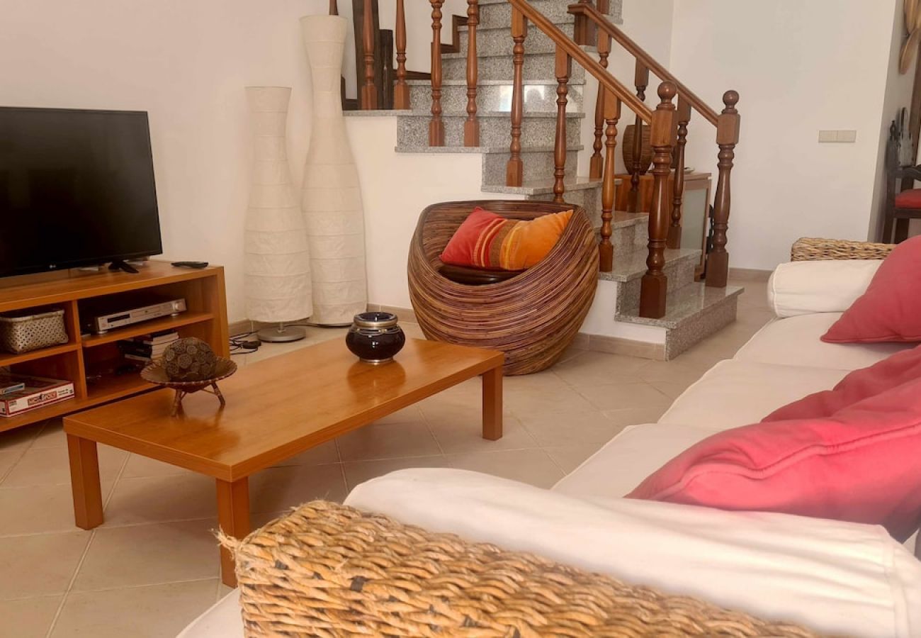 Villa en Albufeira - Villa na Galé Tranquila 5m da praia