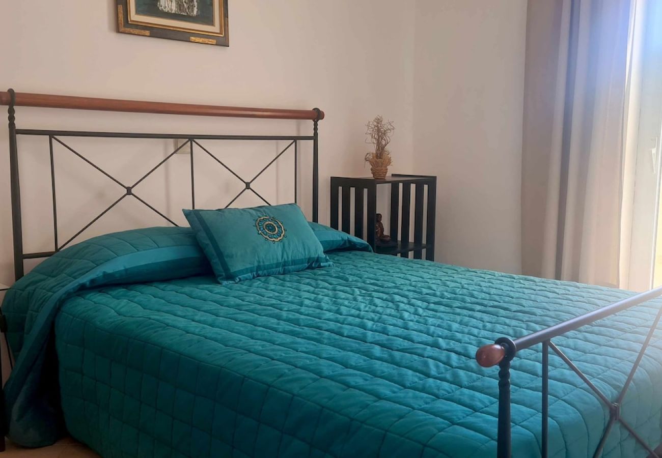 Villa en Albufeira - Villa na Galé Tranquila 5m da praia