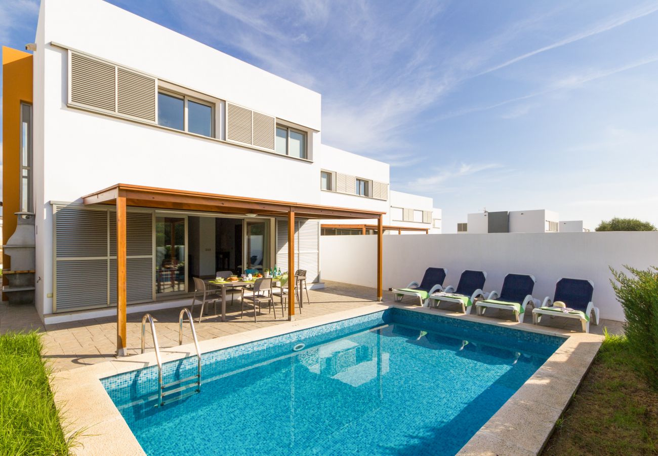 Villa en Cala´n Bosch - Villa Melody by Escape Home
