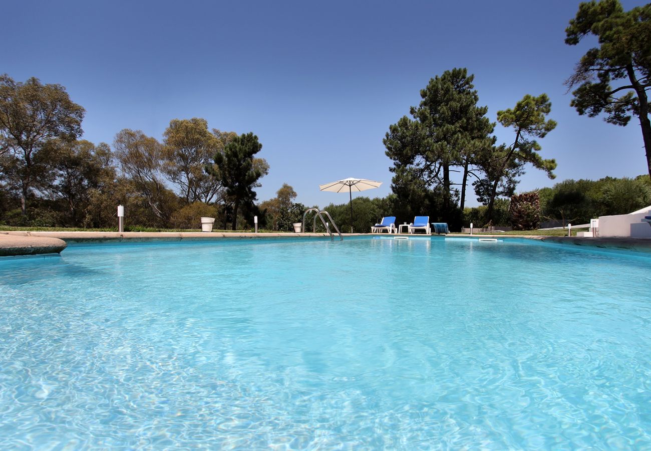 Villa en Costa de Caparica - Finca en la playa, vista al mar a 2 pasos de Lisboa