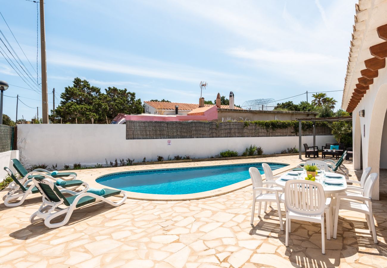 Villa en Alaior - Villa Chiquita by Escape Home