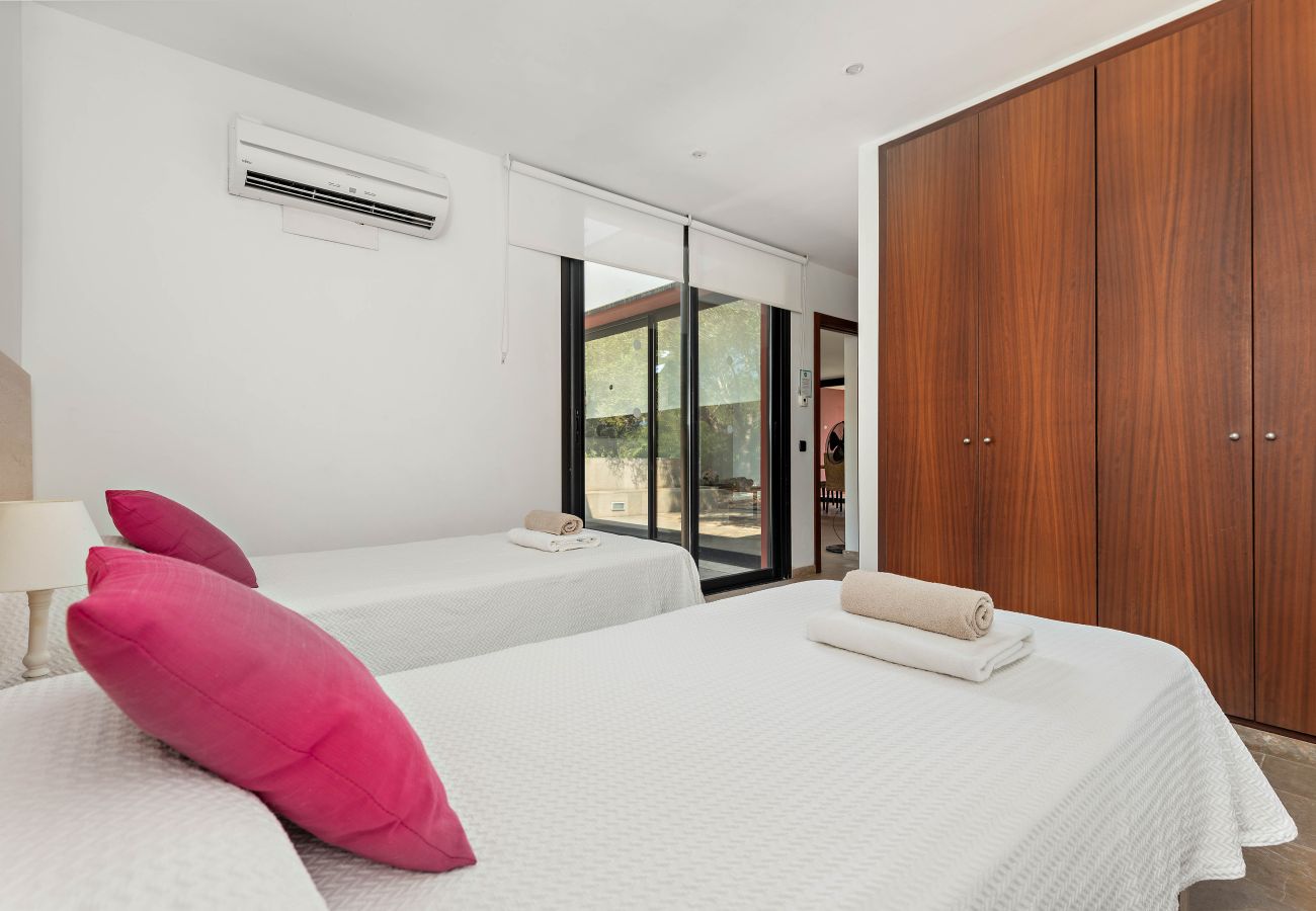 Villa en Binibeca - Villa Rosa by Escape Home