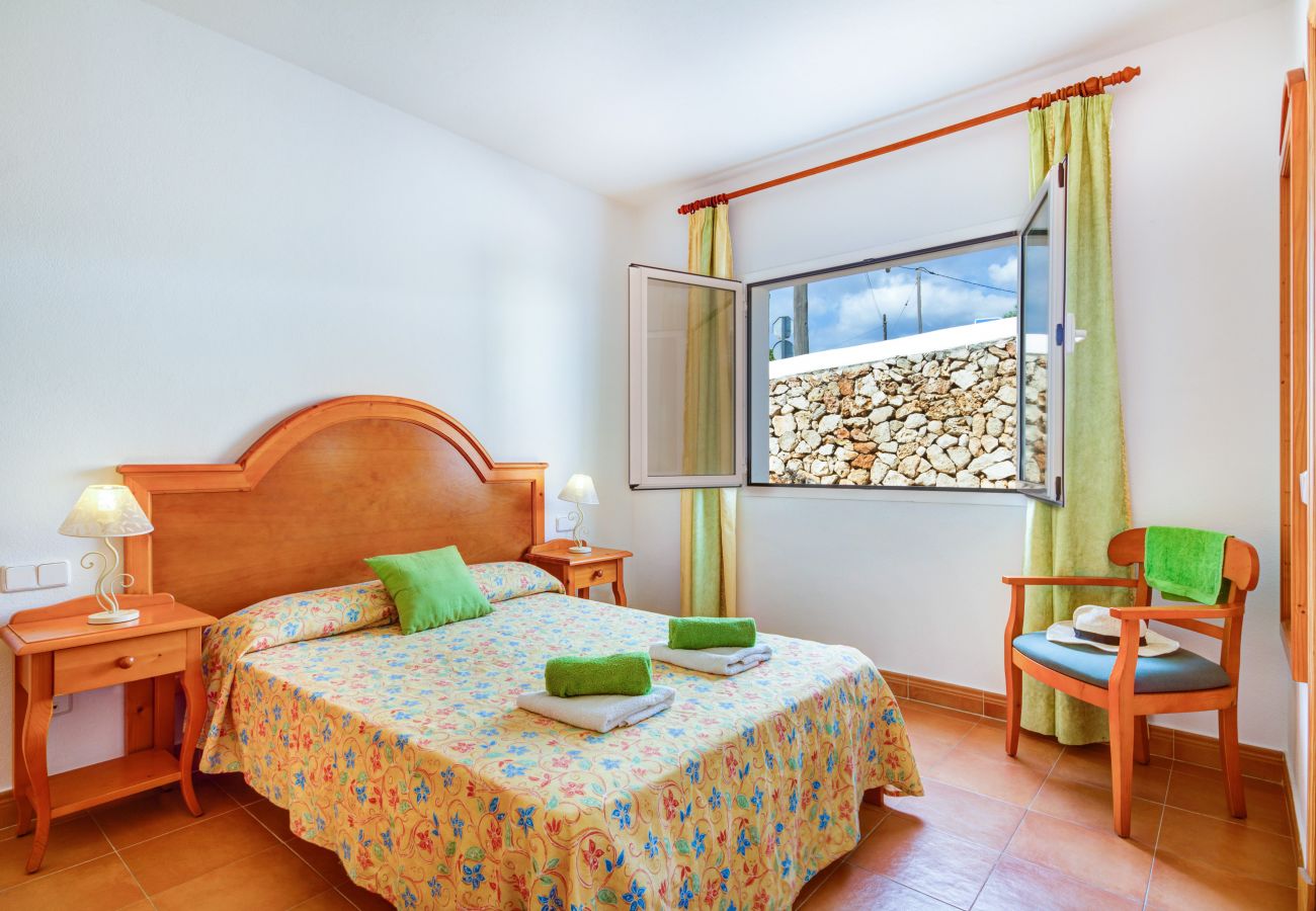 Villa en Calan Porter - Villa Olga by Escape Home
