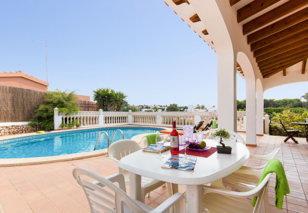 Villa en Calan Porter - Villa Olga by Escape Home