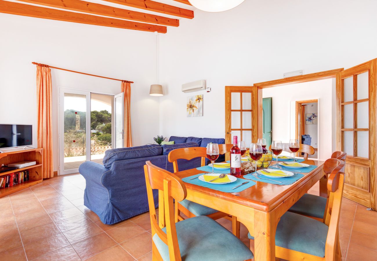 Villa en Calan Porter - Villa Olga by Escape Home