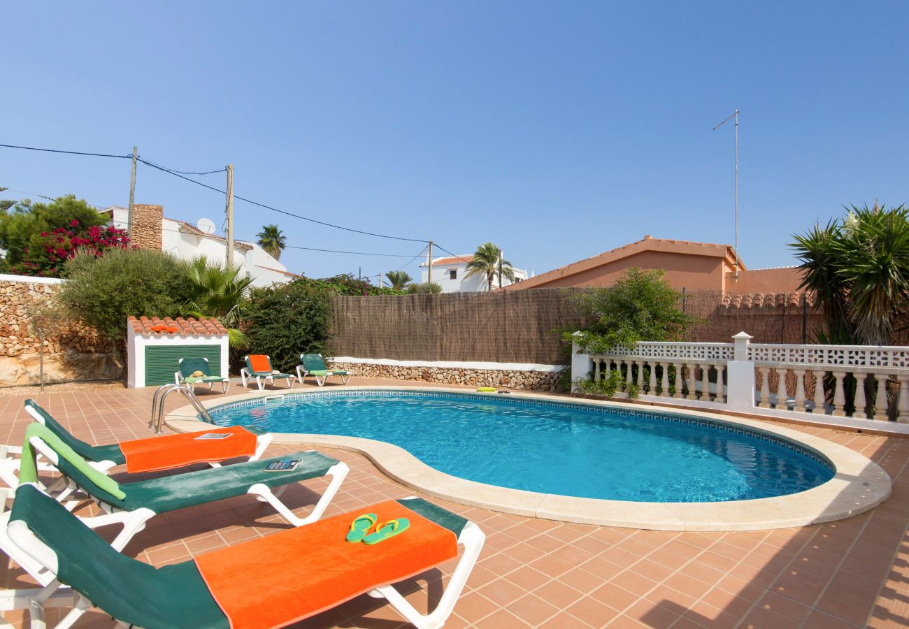 Villa en Calan Porter - Villa Olga by Escape Home