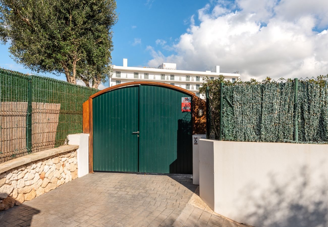 Villa en Cala´n Blanes - Villa Ses 5 Claus by Escape Home
