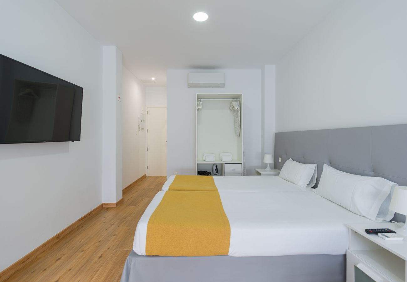 Estudio en Las Palmas de Gran Canaria - OK Las Canteras 5C by CanariasGetaway