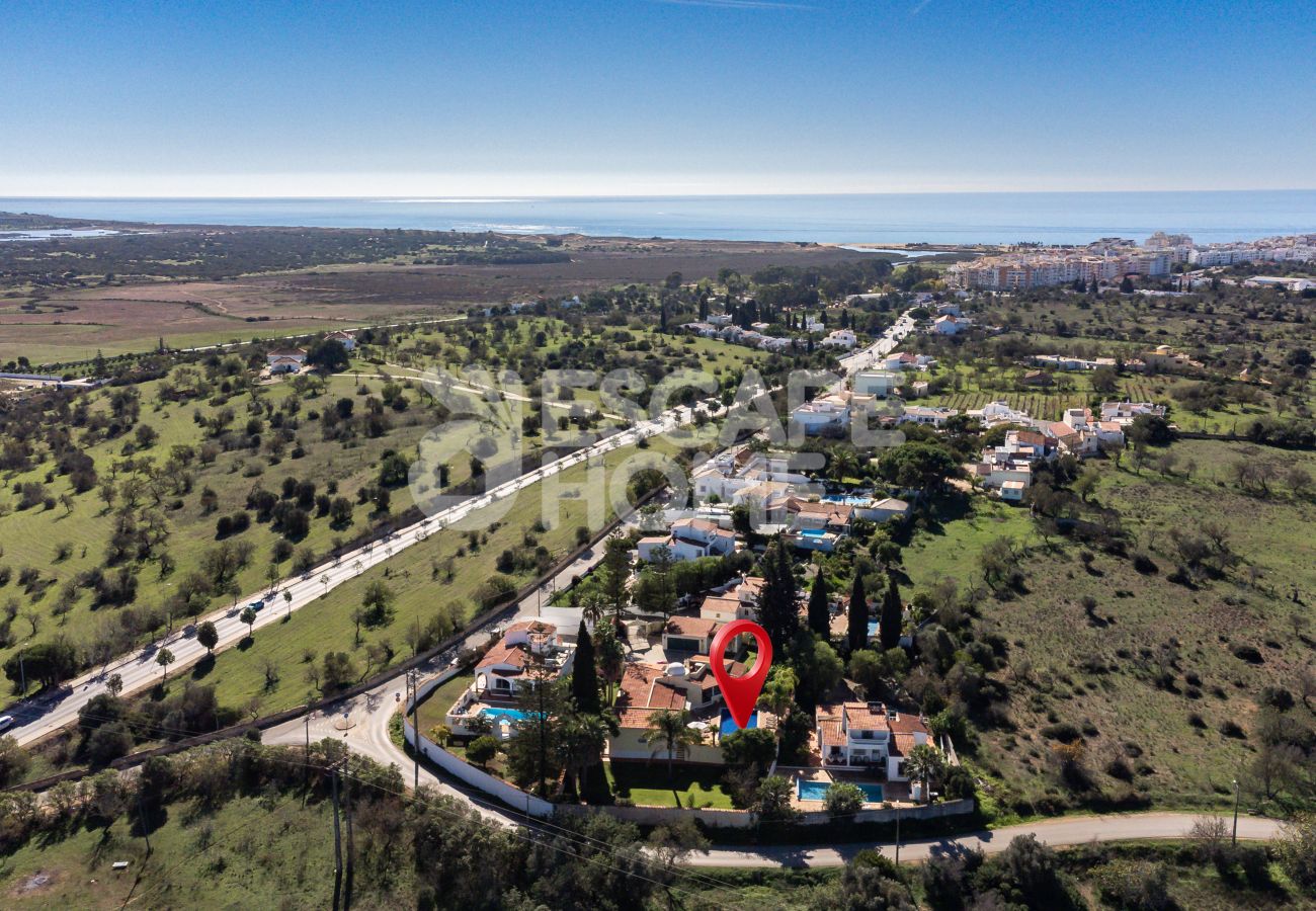 Villa en Armação de Pêra - Villa Quinta do Vale Formoso by Escape Home