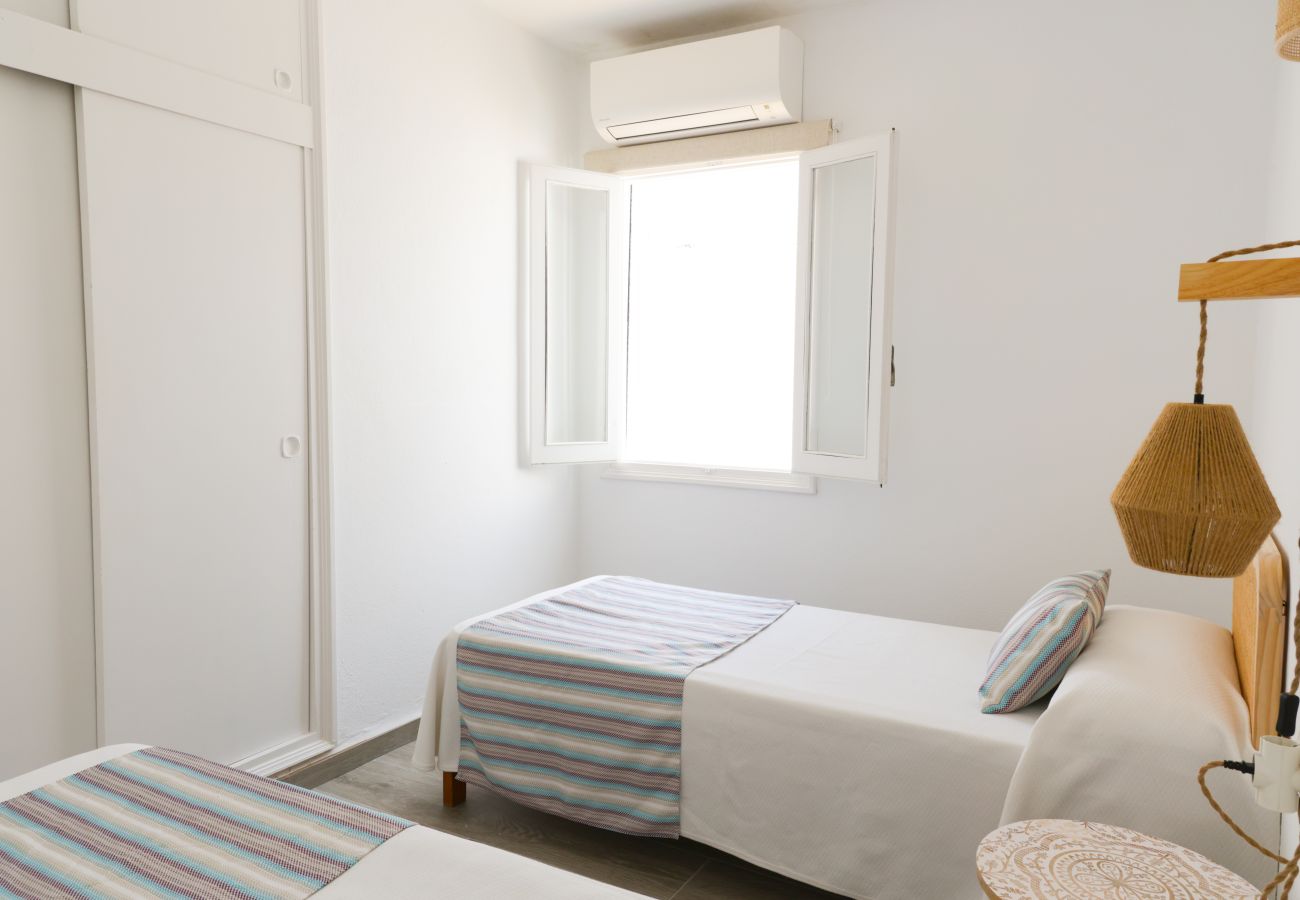 Villa en Cala Blanca - Villa 10 Marias by Escape Home