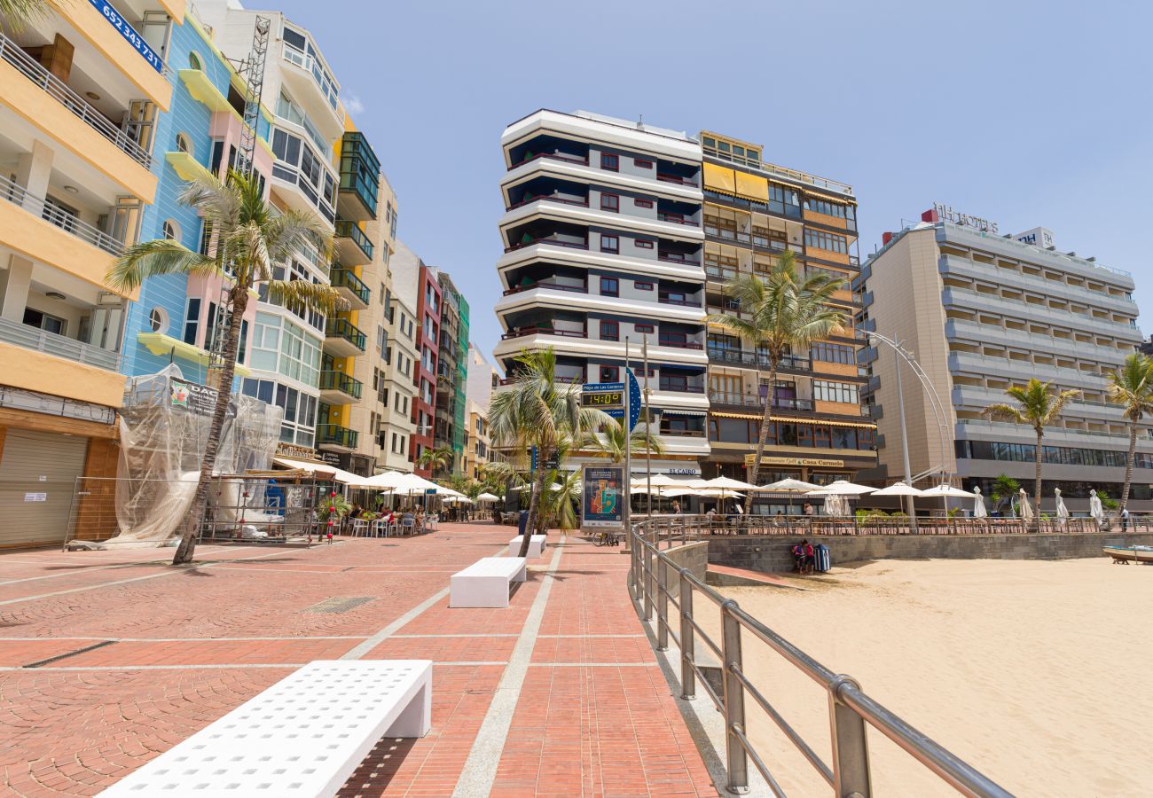 Casa en Las Palmas de Gran Canaria - Beachfront corner By CanariasGetaway