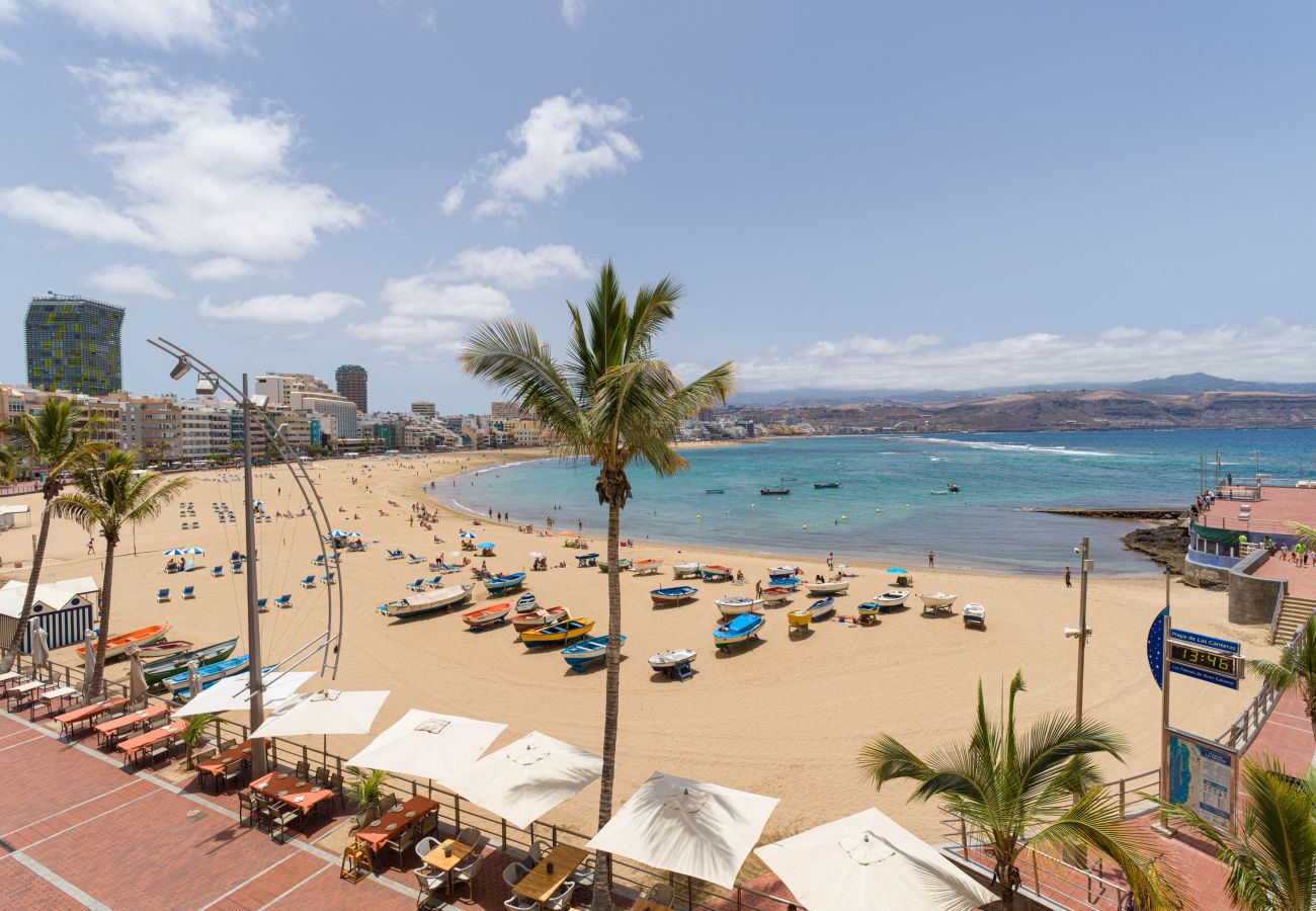 Casa en Las Palmas de Gran Canaria - Beachfront corner By CanariasGetaway