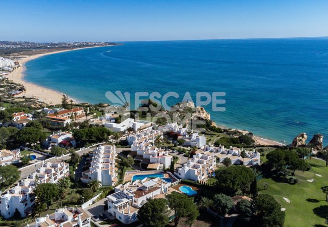 Casa adosada en Porches - Casa do Levante by Escape Home