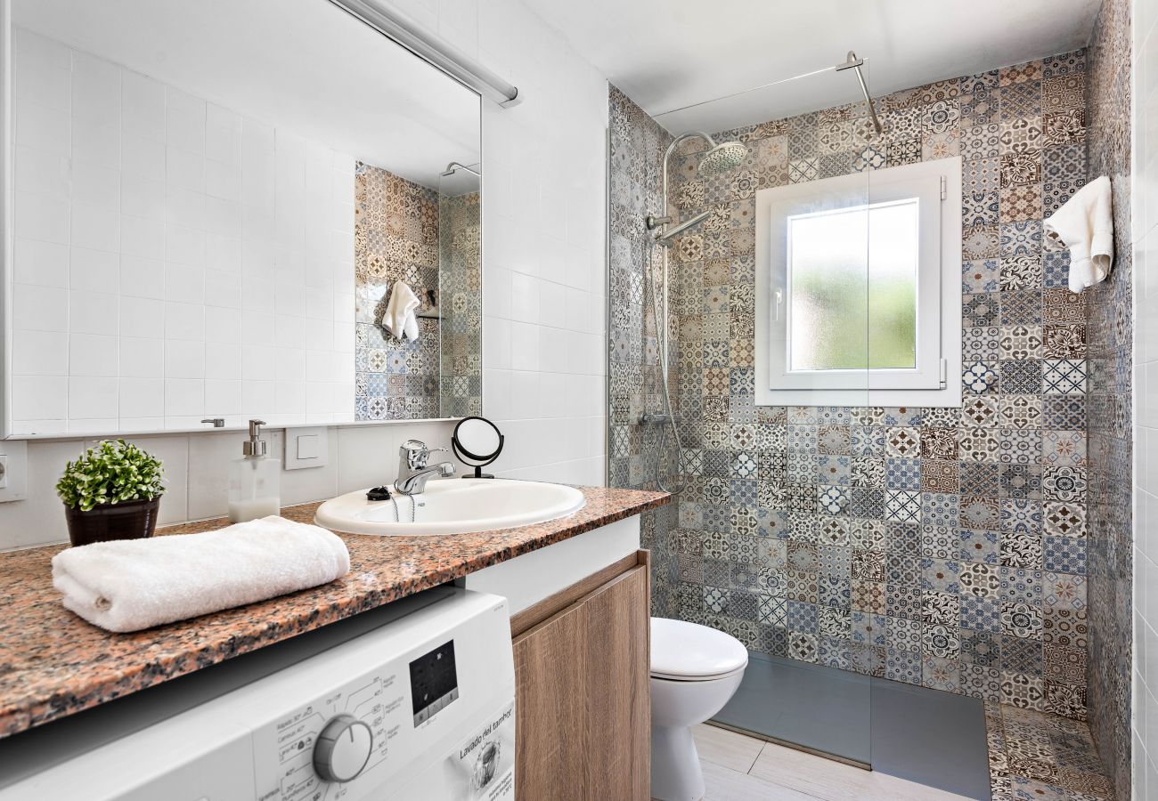 Villa en Cala´n Blanes - Villa Calan Brut 51 by Escape Home