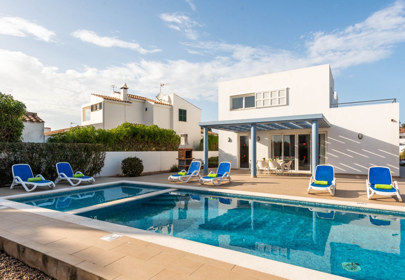 Villa en Cala´n Bosch - Villa Ona by EscapeHome