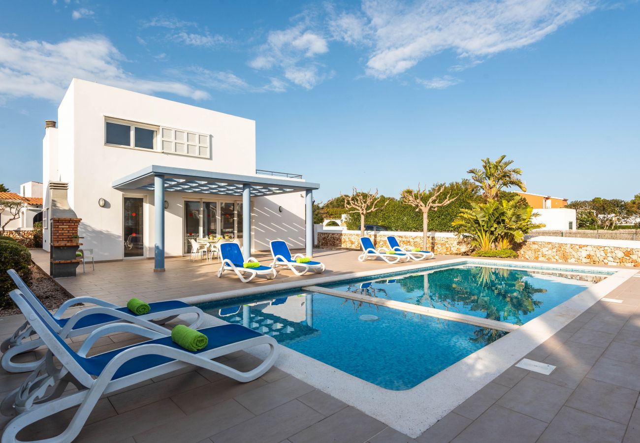 Villa en Cala´n Bosch - Villa Ona by EscapeHome