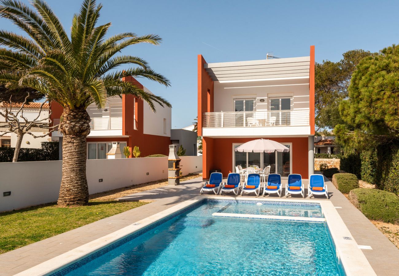 Villa en Cala´n Bosch - Villa Emily by Escape Home