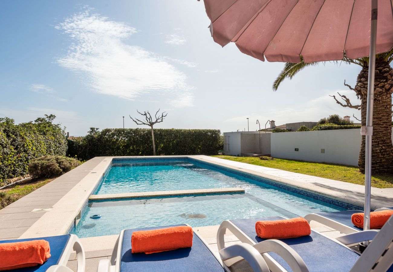 Villa en Cala´n Bosch - Villa Emily by Escape Home