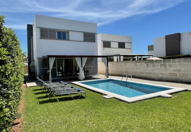 Villa en Cala´n Bosch - Villa MenorcaHome 14 by Escape Home