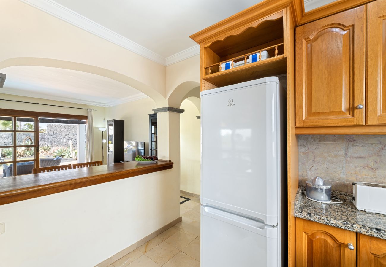Villa en Playa Blanca - Villa Zafiro 17 By Escape Home