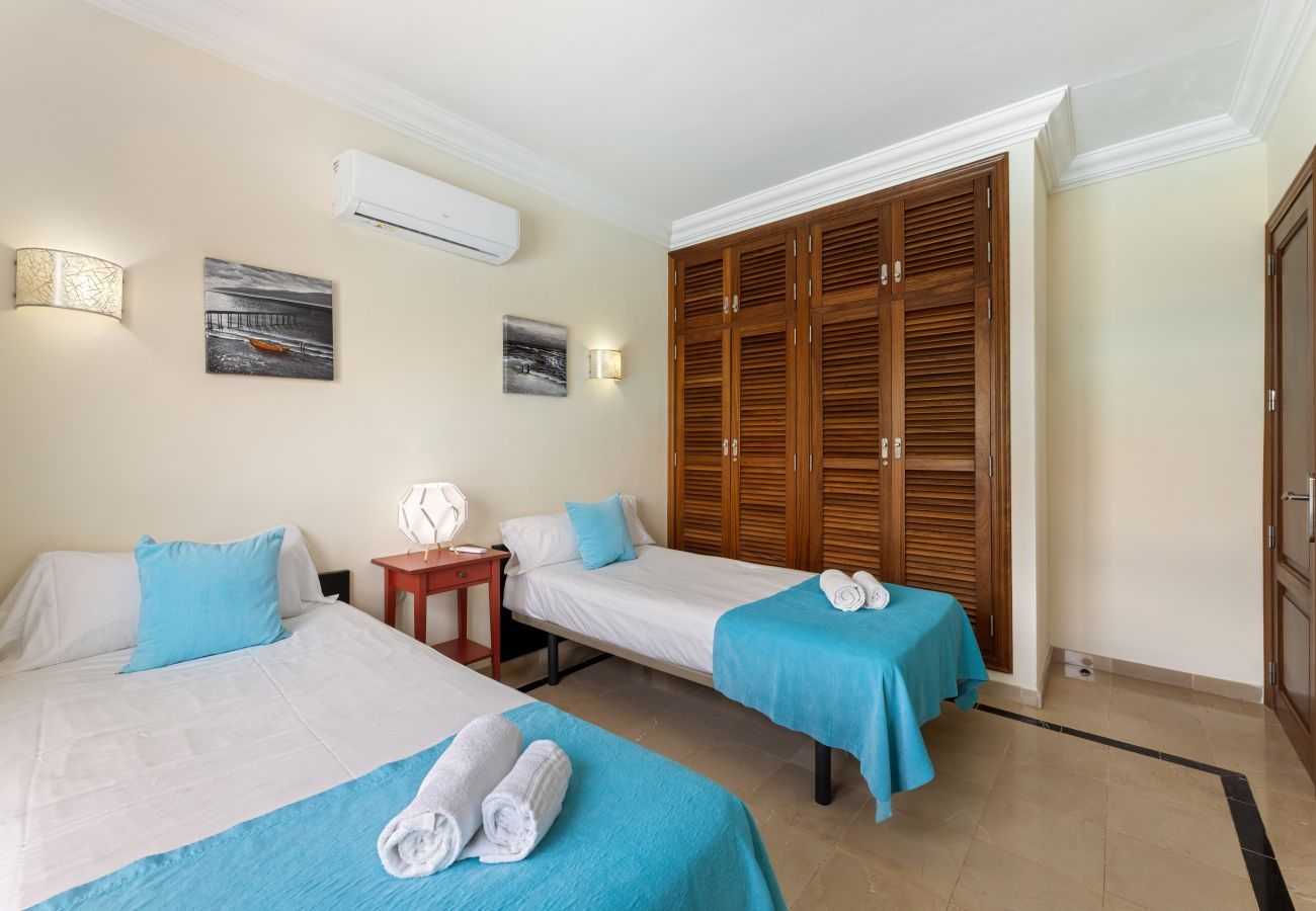 Villa en Playa Blanca - Villa Zafiro 17 By Escape Home