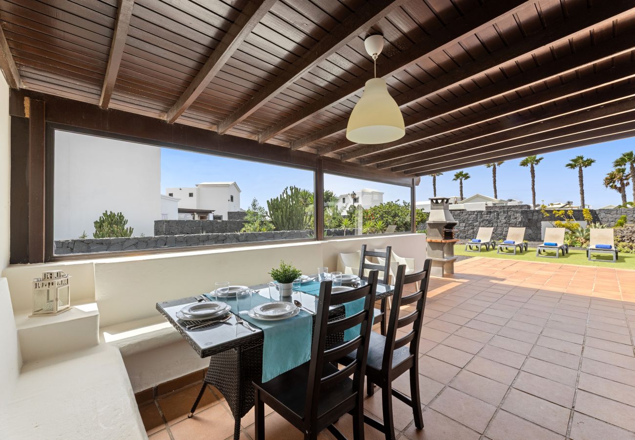 Villa en Playa Blanca - Villa Zafiro 17 By Escape Home