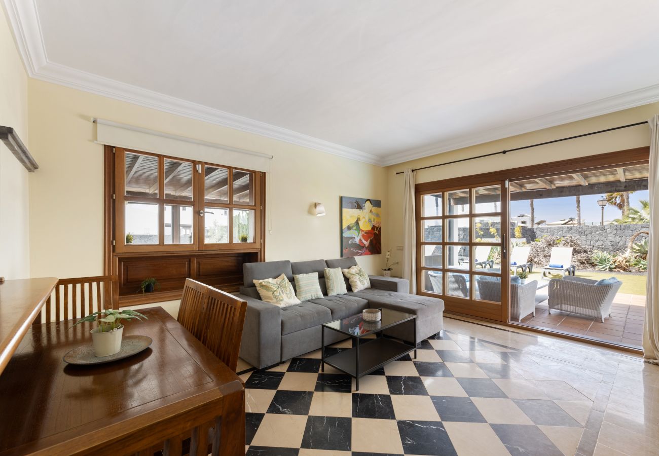 Villa en Playa Blanca - Villa Zafiro 17 By Escape Home