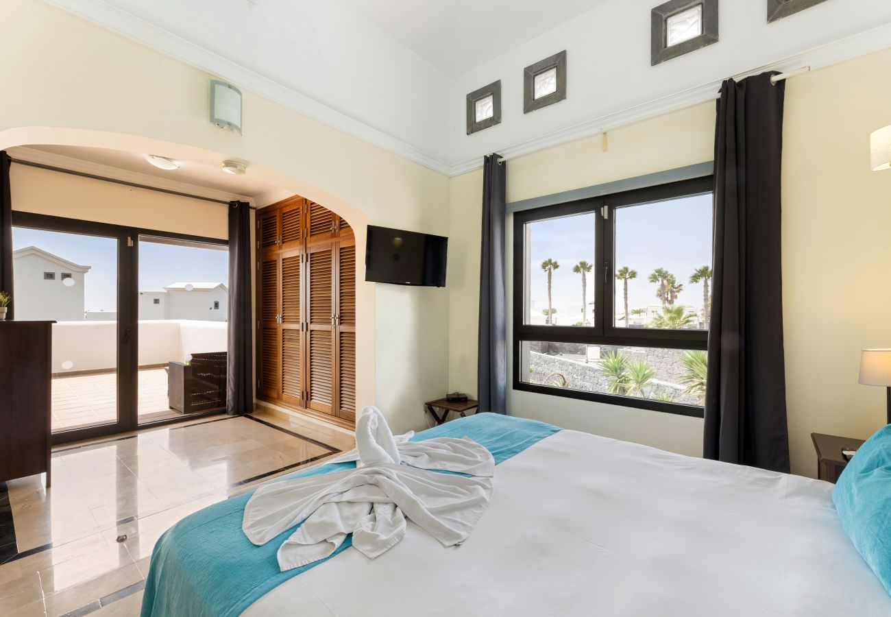 Villa en Playa Blanca - Villa Zafiro 17 By Escape Home