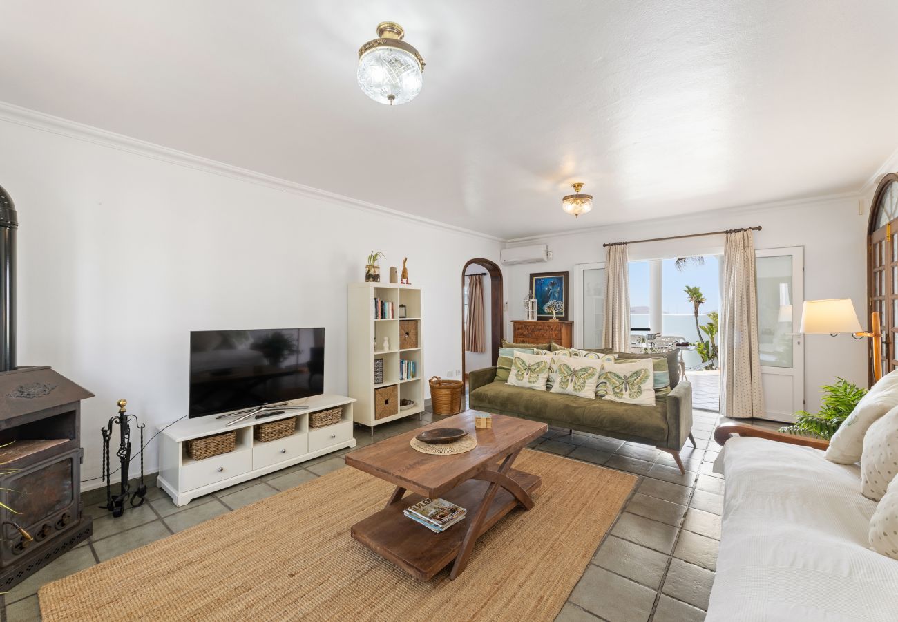 Villa en Nazaret - Casa Strelitzia by Escape Home