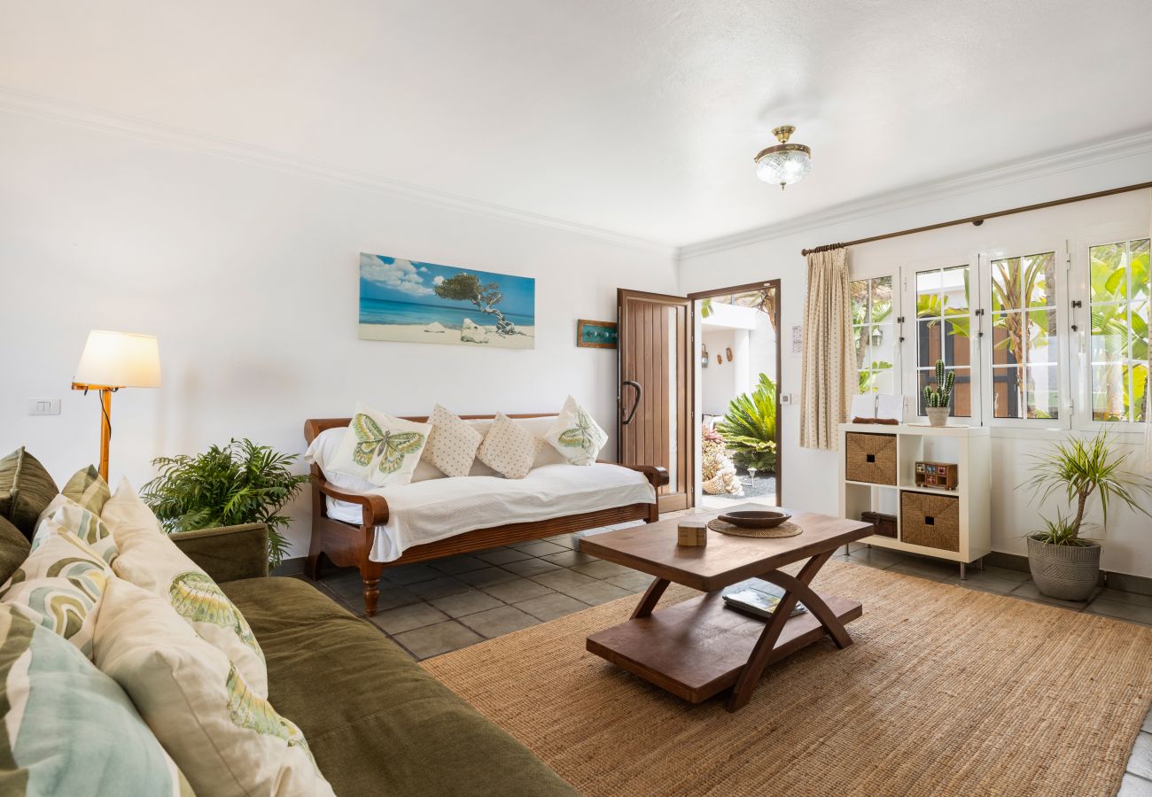 Villa en Nazaret - Casa Strelitzia by Escape Home