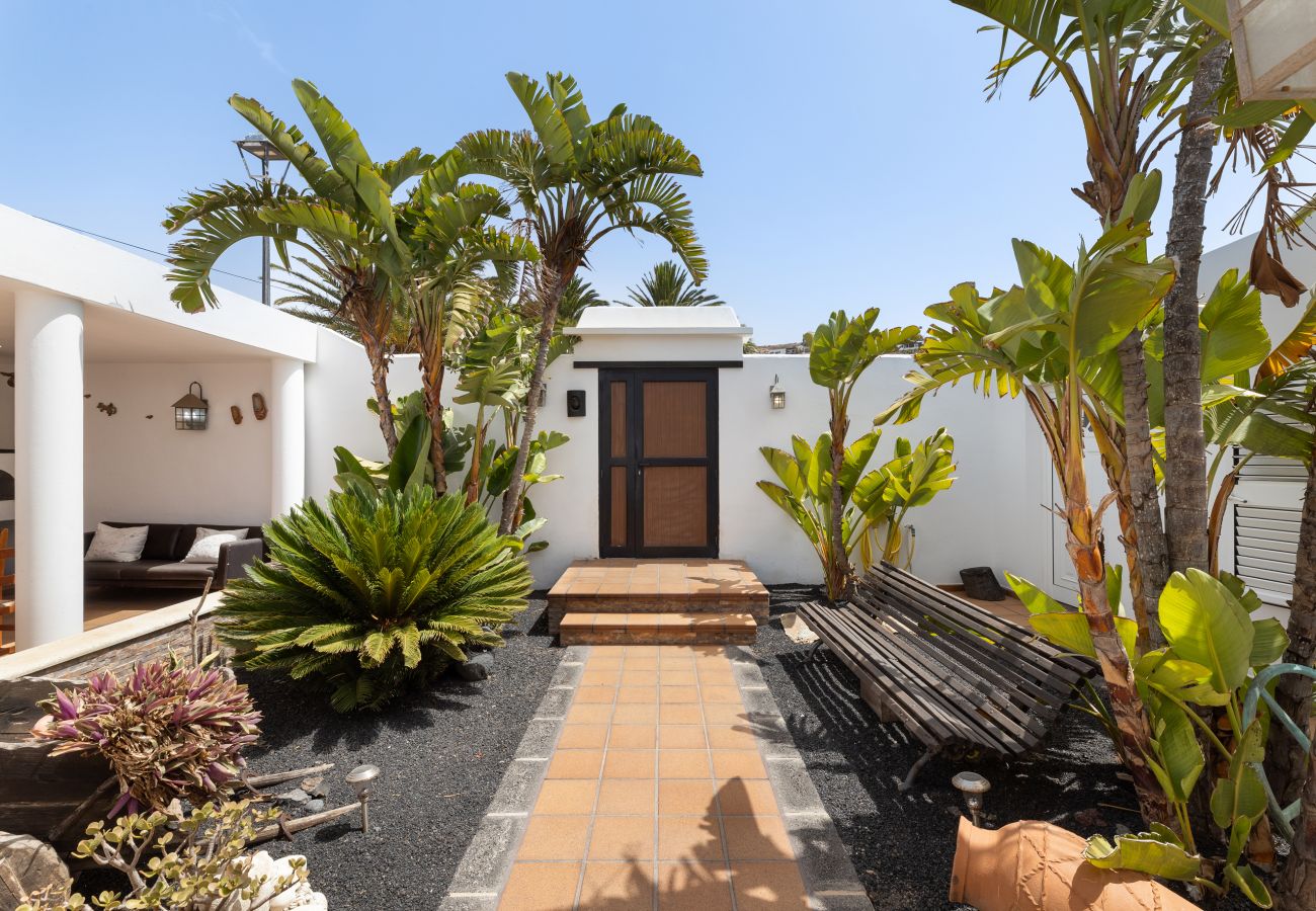 Villa en Nazaret - Casa Strelitzia by Escape Home