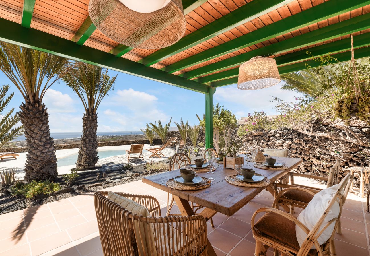Villa en Tías - Villa Los Aljibes by Escape Home