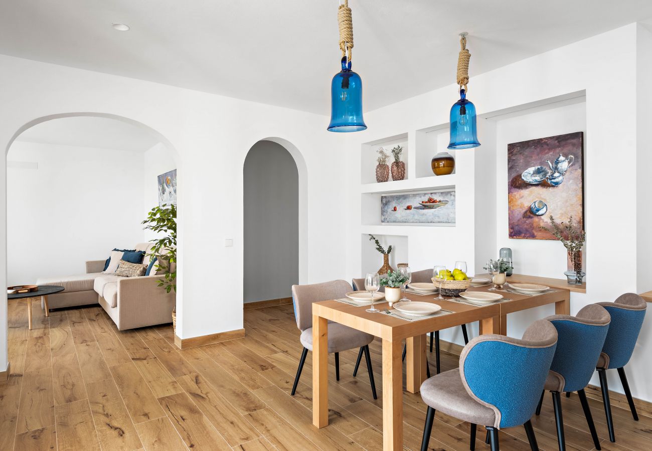 Villa in Santo Tomas - Villa Adriana by Escape Home