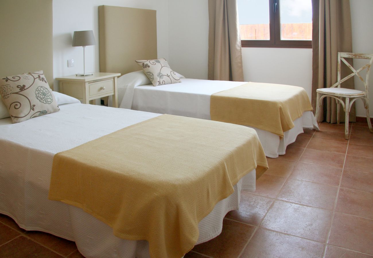 Villa in Caleta de Fuste - Villas Alicia by EscapeHome