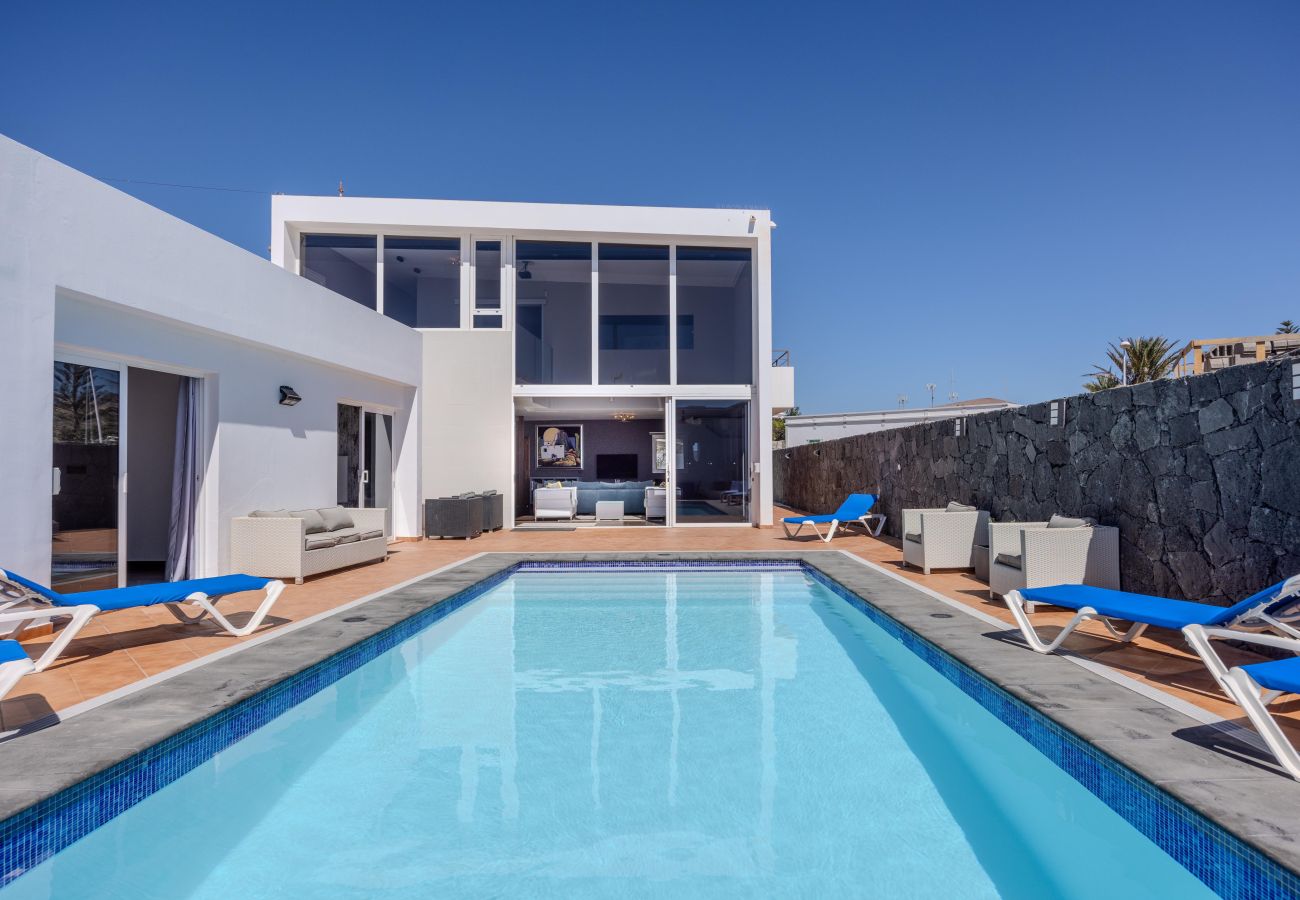 Villa in Tías - Casa Alma by Escape Home