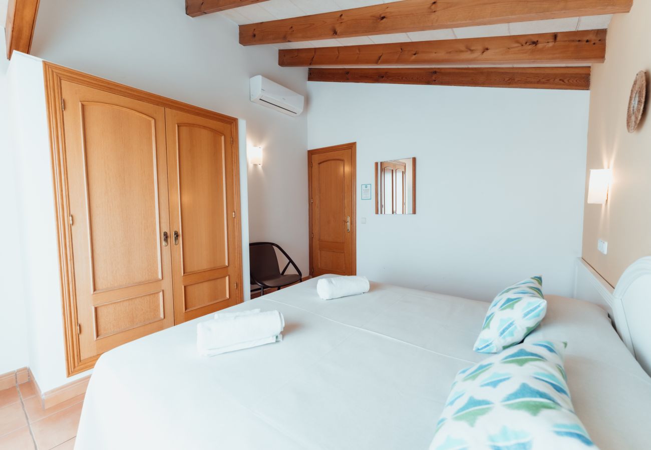Villa in Cala Blanca - Villas Amarillas by Escape Home