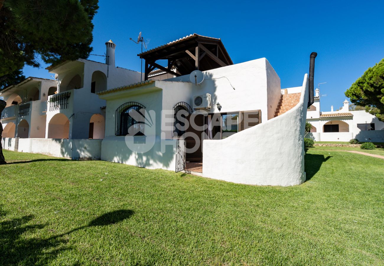 Townhouse in Porches - Villa Concha do Mar by Escape Home