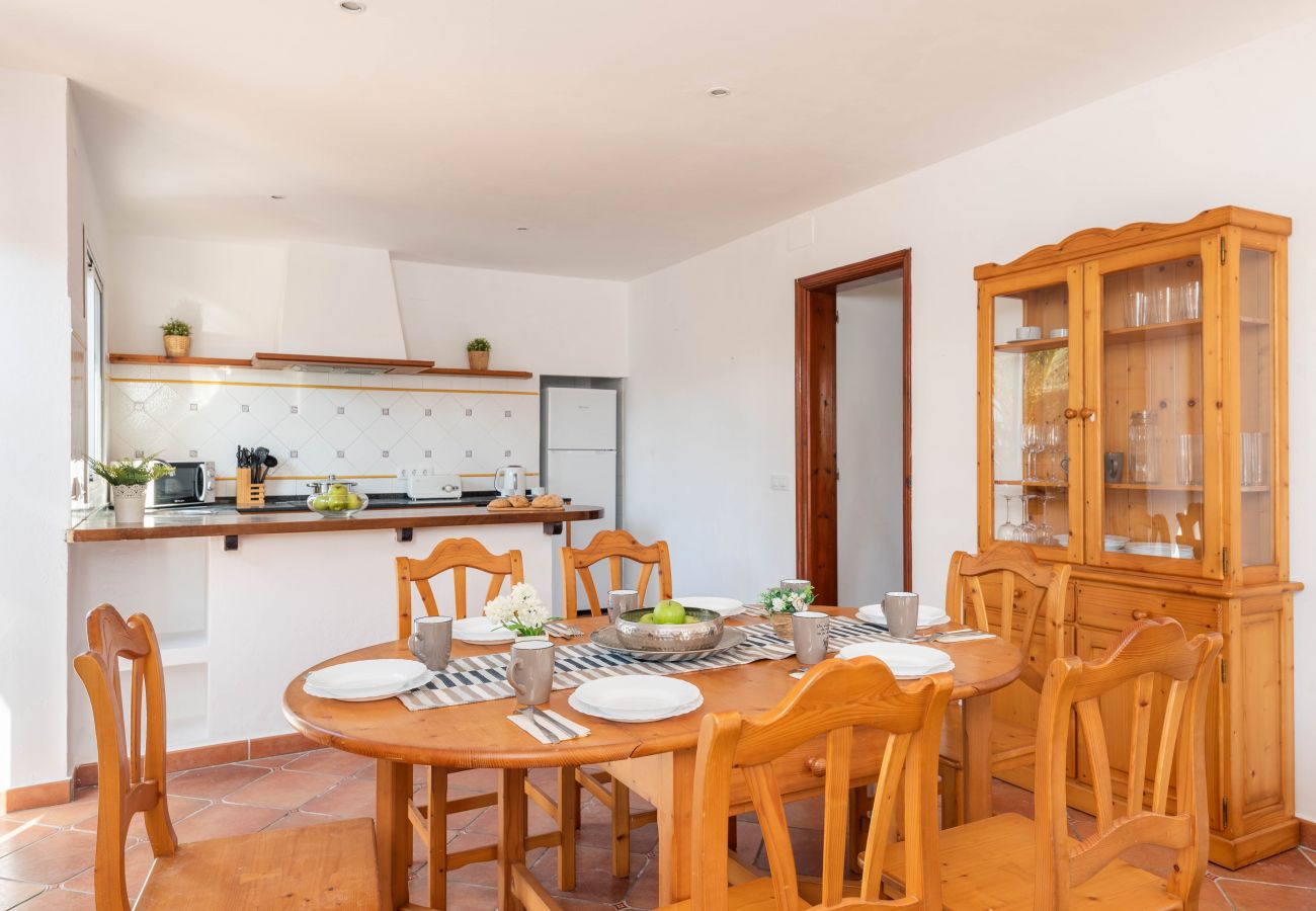 Villa in Cala Blanca - Villa Anneuxu by EscapeHome