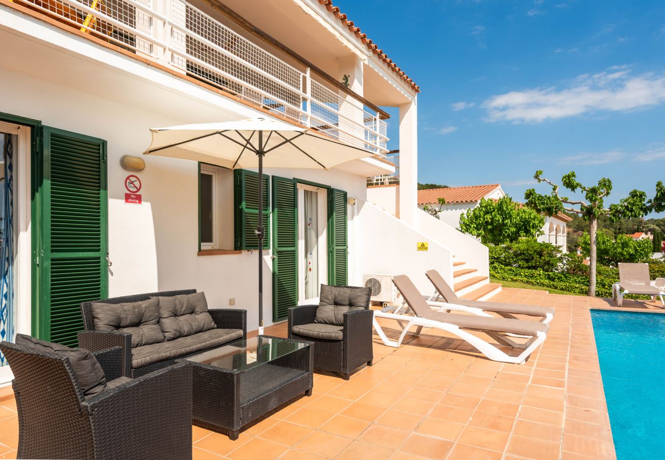 Villa in Santo Tomas - Villa Ana by Escape Home
