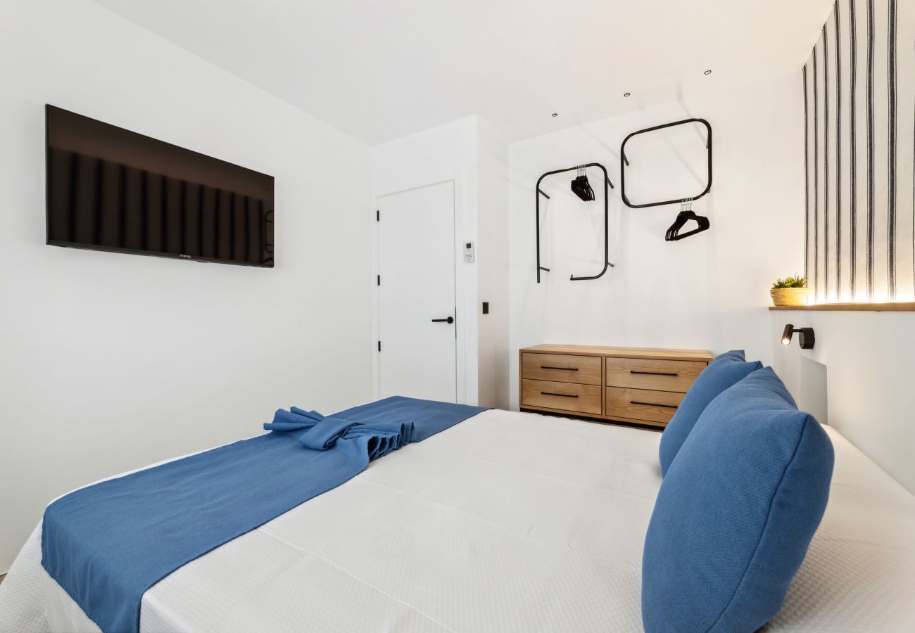 House in Puerto del Carmen - Casa Kiwi by Escape Home